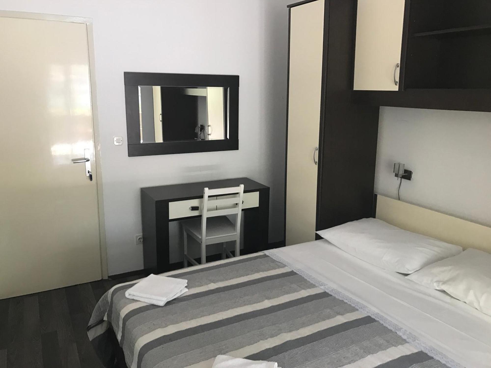 Apartments Vala Grebaštica Værelse billede